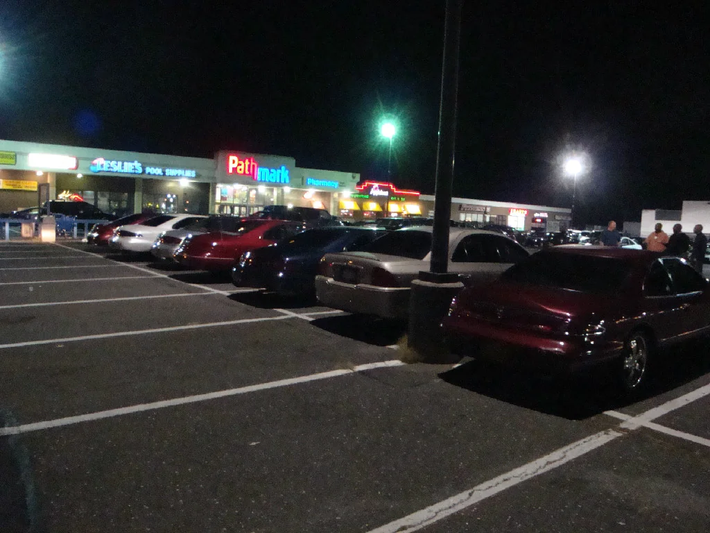 Lincoln Mark VIII car show