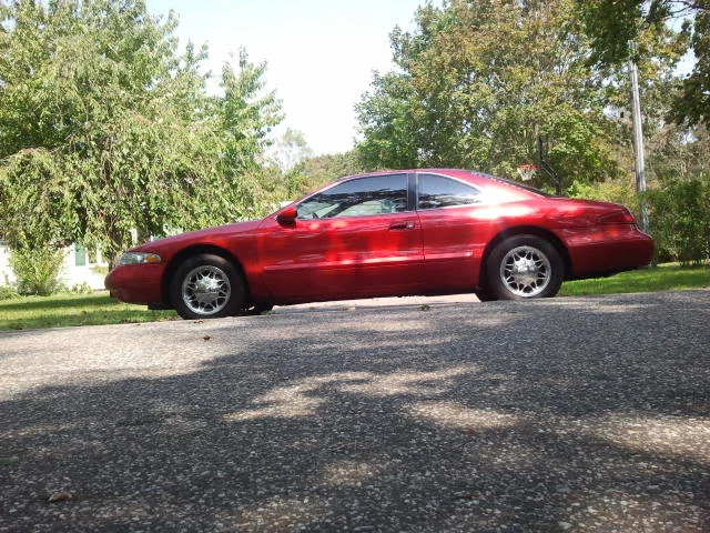 Member's Lincoln Mark VIII
